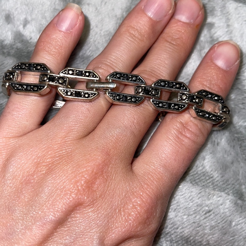 Black link bracelet
